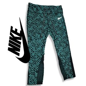 Nike Running Crops With Mesh